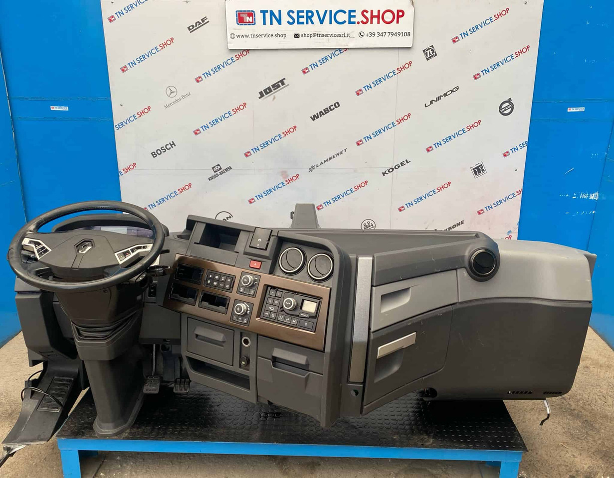 Cruscotto Renault T520 - Cabină și interior: Foto 3 Cruscotto Renault T520 - Cabină și interior: Foto 3