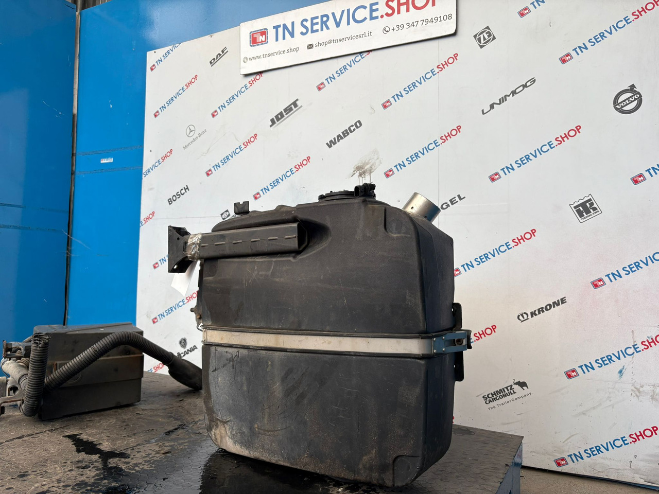 Serbatoio Adblue Iveco - Rezervor pentru AdBlue pentru Autoutilitară: Foto 2 Serbatoio Adblue Iveco - Rezervor pentru AdBlue pentru Autoutilitară: Foto 2