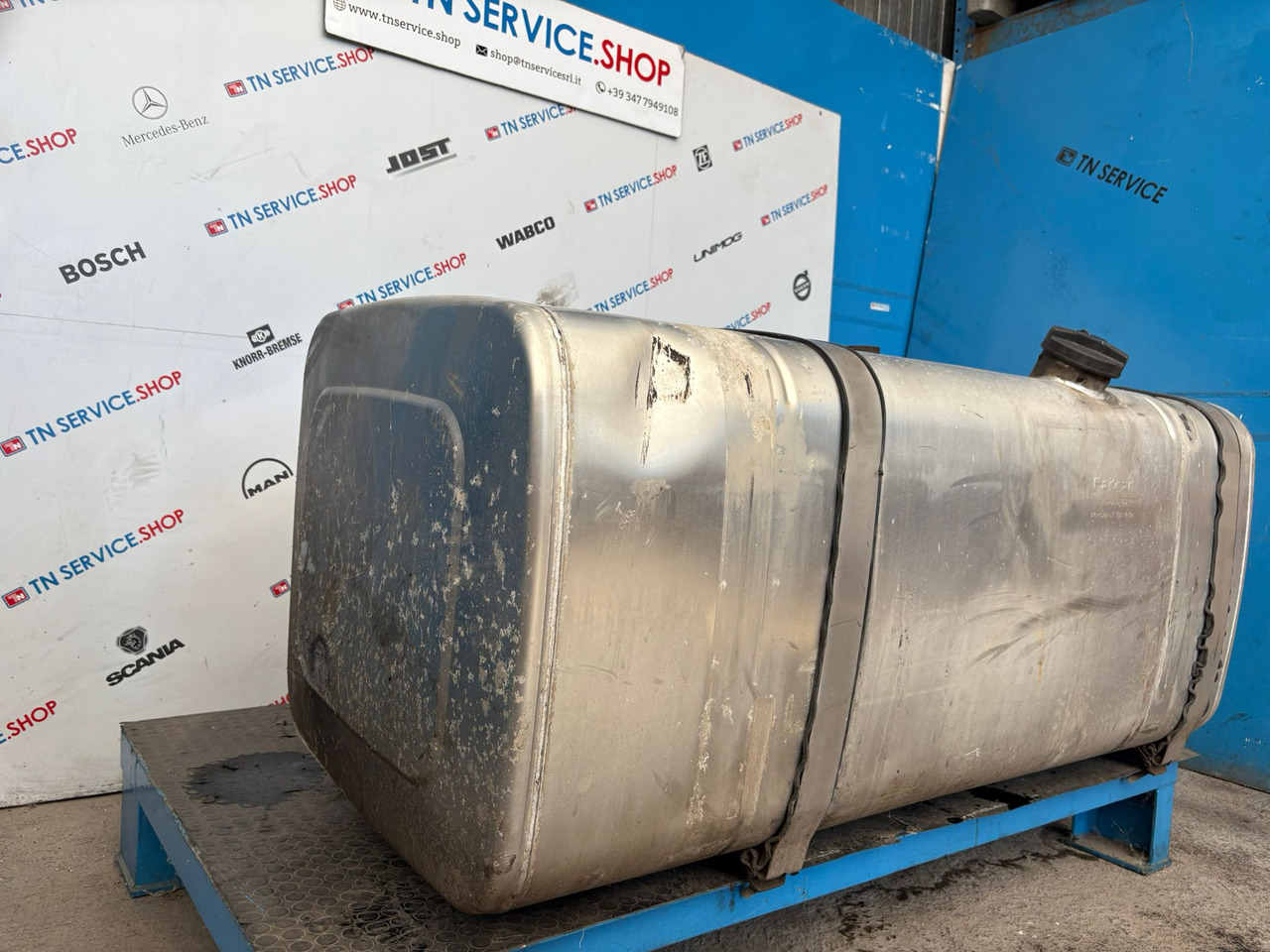Serbatoio gasolio Iveco - Rezervor combustibil pentru Autoutilitară: Foto 3 Serbatoio gasolio Iveco - Rezervor combustibil pentru Autoutilitară: Foto 3