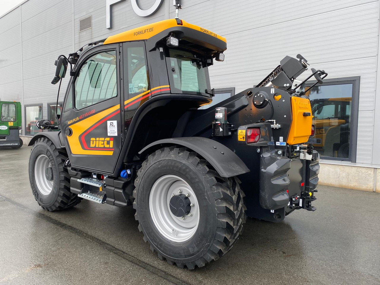 Dieci Agri Plus 42.7 VS EVO2 GD - Stivuitor telescopic: Foto 3 Dieci Agri Plus 42.7 VS EVO2 GD - Stivuitor telescopic: Foto 3