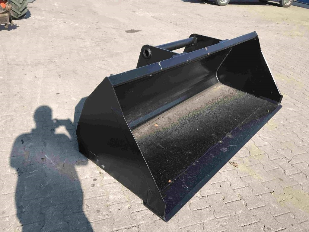 Bobcat Schaufel - Cupă pentru Utilaje constructii: Foto 1 Bobcat Schaufel - Cupă pentru Utilaje constructii: Foto 1