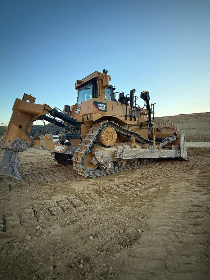 CAT D 10 T - Buldozer: Foto 2 CAT D 10 T - Buldozer: Foto 2