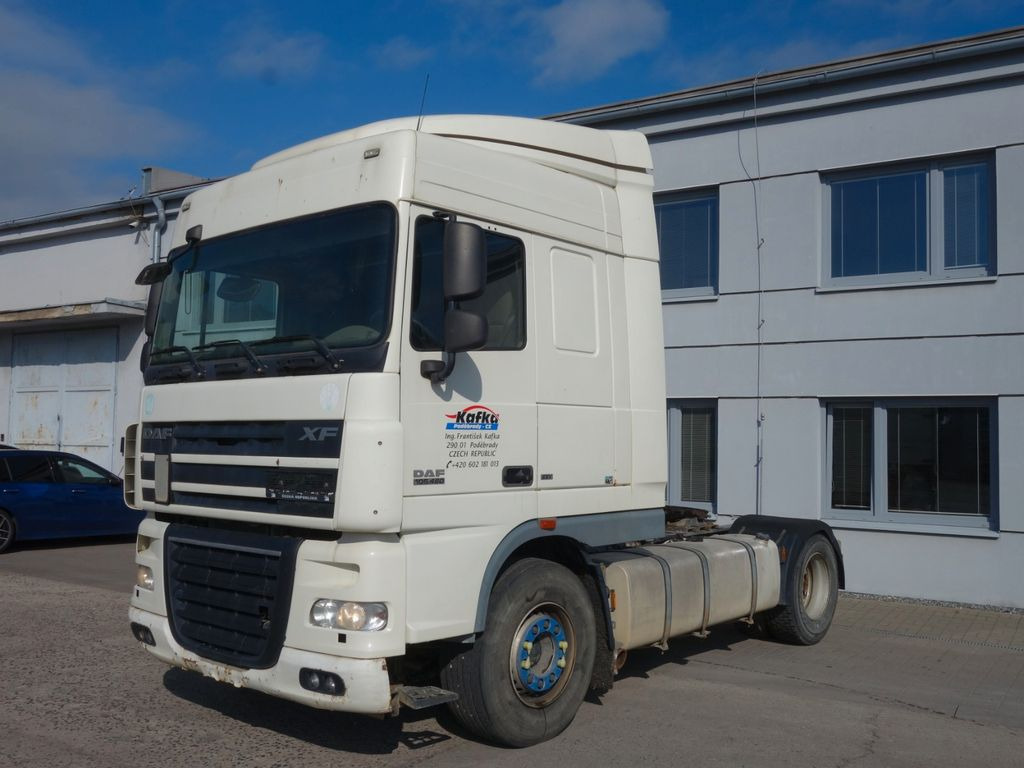 DAF XF 460 SC Standard Hydraulik - Cap tractor: Foto 2 DAF XF 460 SC Standard Hydraulik - Cap tractor: Foto 2