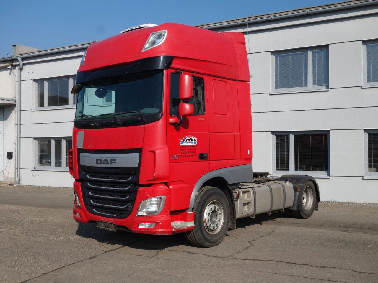 DAF XF 460 SSC Standard - Cap tractor: Foto 2 DAF XF 460 SSC Standard - Cap tractor: Foto 2
