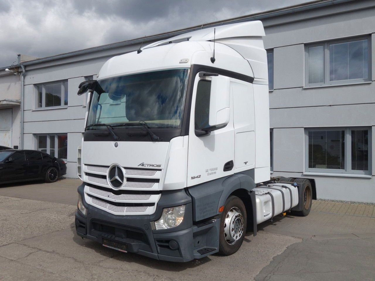 Mercedes-Benz Actros 1842 Lsnrl - Cap tractor: Foto 1 Mercedes-Benz Actros 1842 Lsnrl - Cap tractor: Foto 1