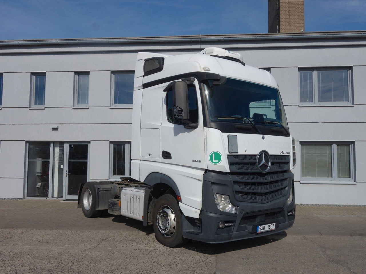 Mercedes-Benz Actros 1845 LS Standard - Cap tractor: Foto 4 Mercedes-Benz Actros 1845 LS Standard - Cap tractor: Foto 4