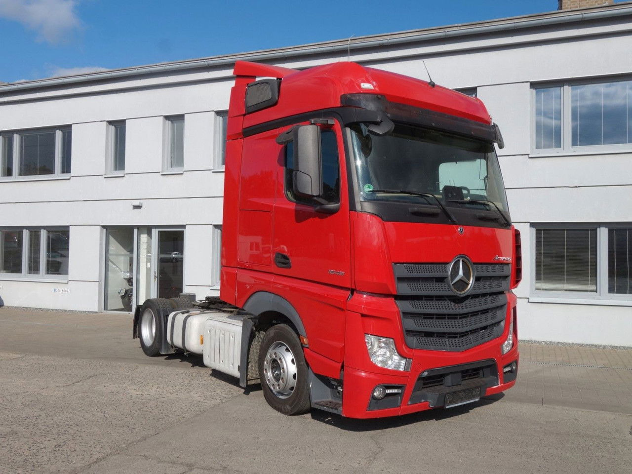 Mercedes-Benz Actros 1845 Lsnrl, Lowdeck, Standklima - Cap tractor: Foto 3 Mercedes-Benz Actros 1845 Lsnrl, Lowdeck, Standklima - Cap tractor: Foto 3