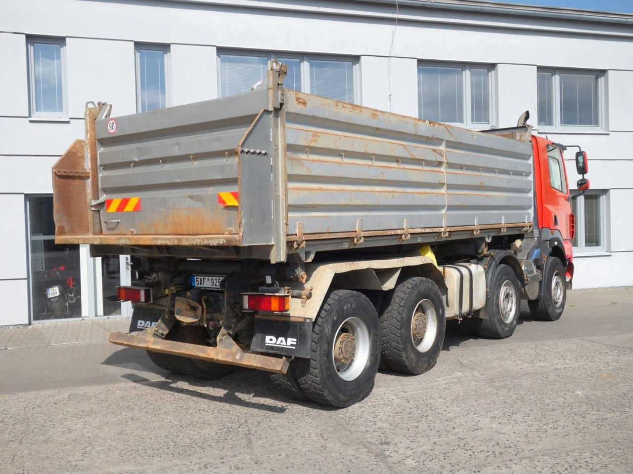 DAF CF 85.410 8x4 mit Meiller - Camion basculantă: Foto 5 DAF CF 85.410 8x4 mit Meiller - Camion basculantă: Foto 5