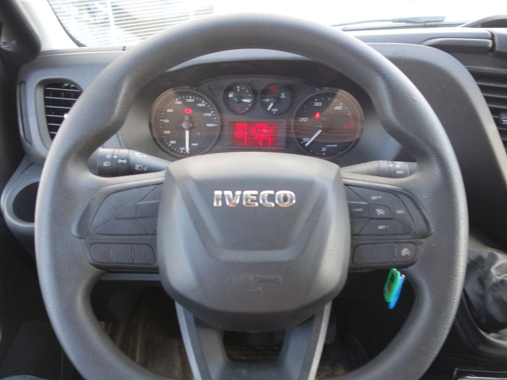 Autoutilitară cu prelată Iveco Daily 35 S 16: Foto 17
