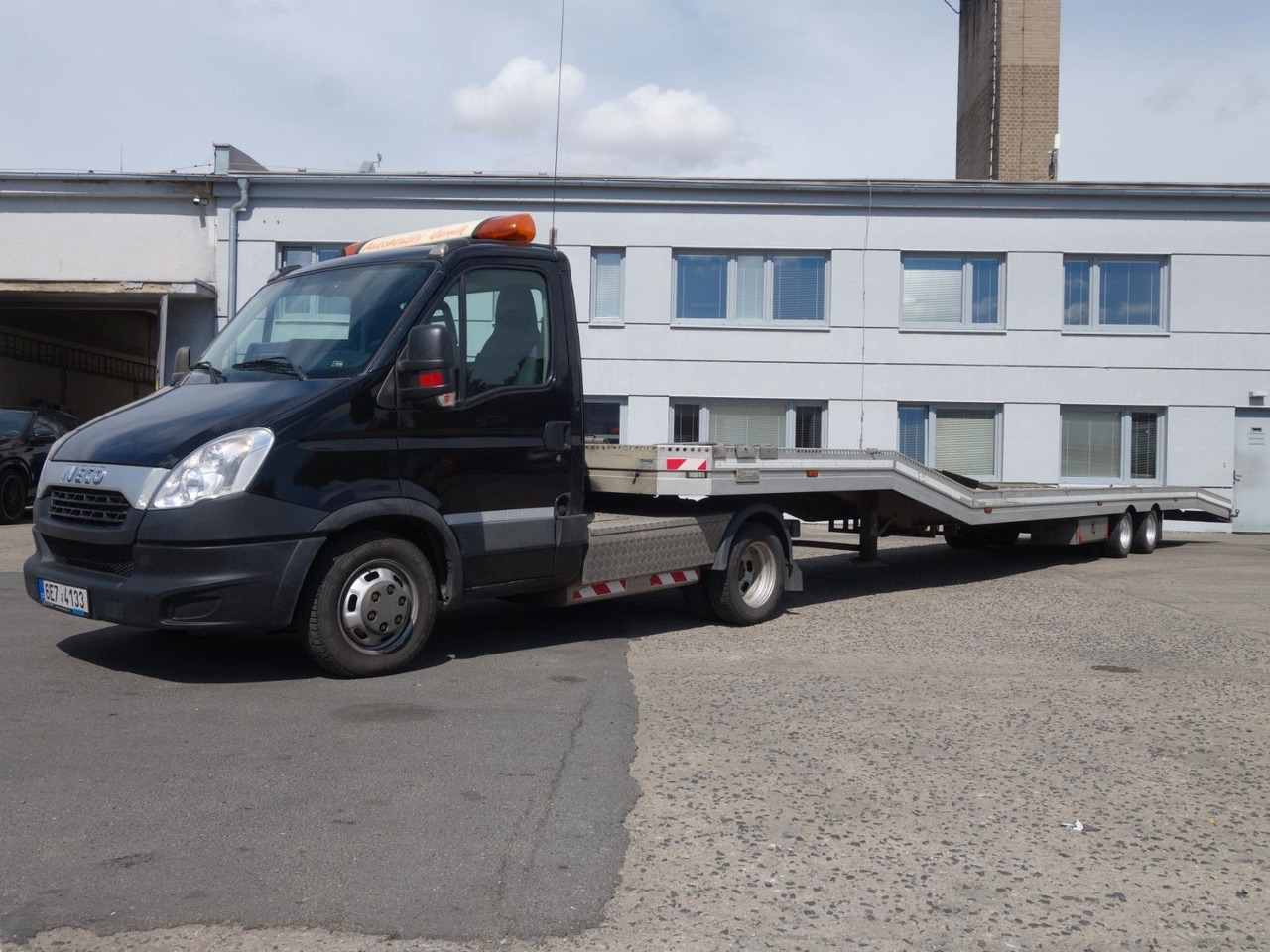 Iveco Daily 35C17 mit Anhänger für 3 PKW - Camion transport auto: Foto 2 Iveco Daily 35C17 mit Anhänger für 3 PKW - Camion transport auto: Foto 2