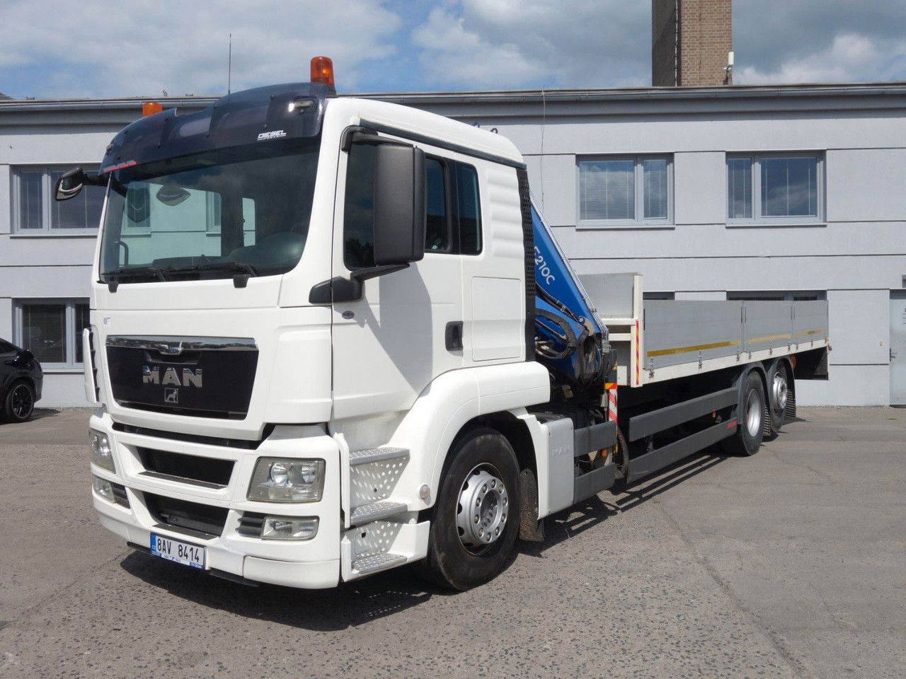 MAN TGS 26.360 FG 6x2 mit Fassi F210C - Camion cu macara: Foto 2 MAN TGS 26.360 FG 6x2 mit Fassi F210C - Camion cu macara: Foto 2