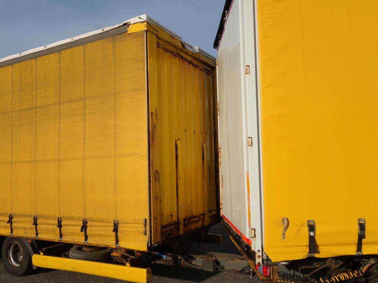 MAN TGX 24.400 EEV 6x2 + Anhänger Krone 120m3 - Camion cu prelată: Foto 5 MAN TGX 24.400 EEV 6x2 + Anhänger Krone 120m3 - Camion cu prelată: Foto 5