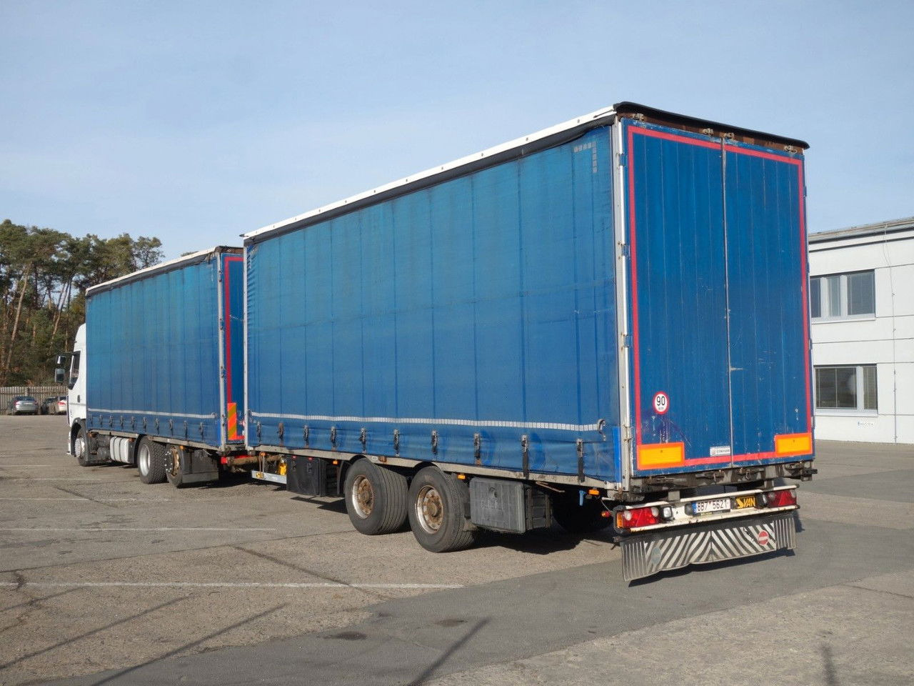 Renault Premium 460 EEV + Svan 120m3 Durchfahren - Camion cu prelată: Foto 3 Renault Premium 460 EEV + Svan 120m3 Durchfahren - Camion cu prelată: Foto 3