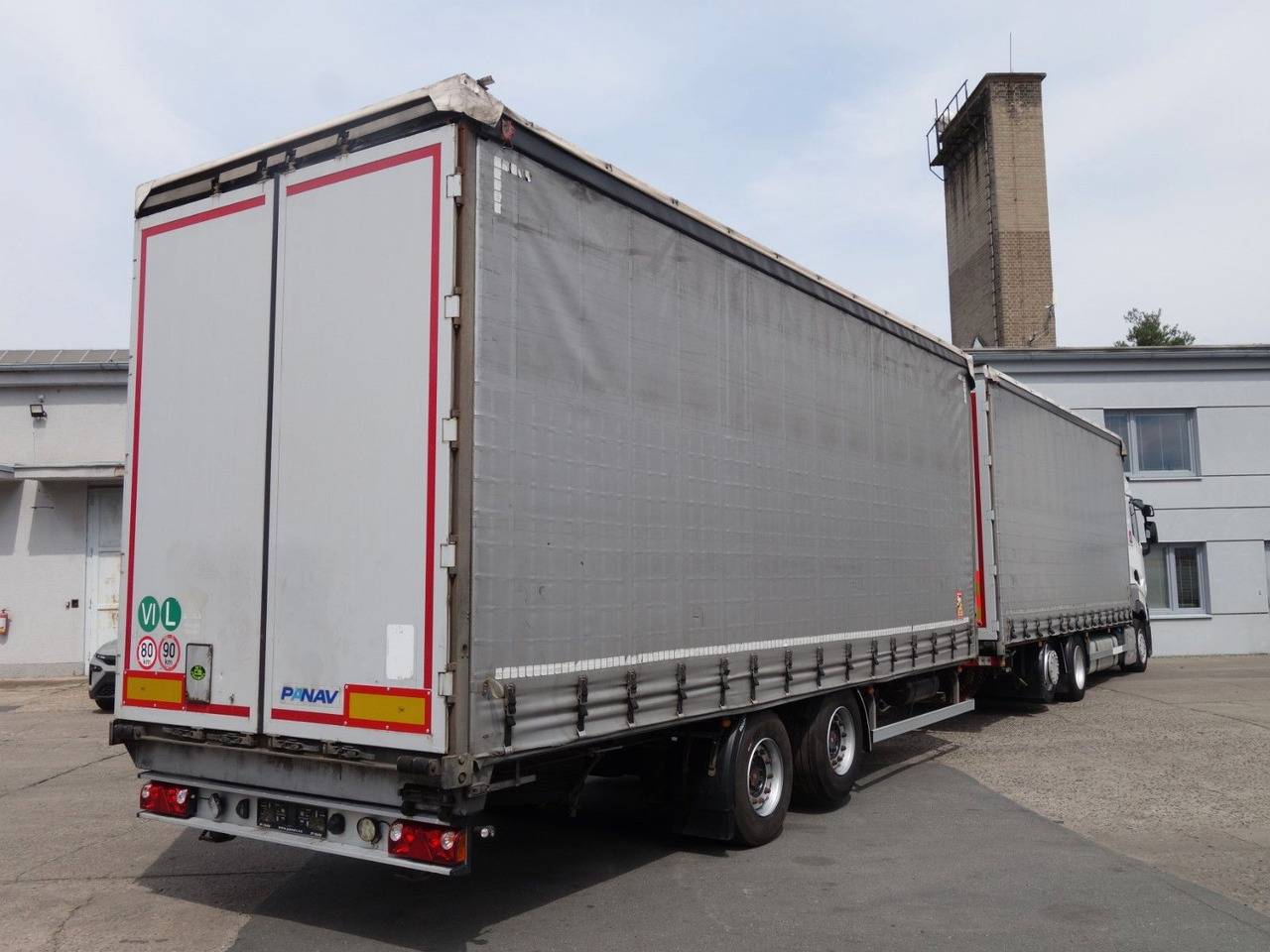 Renault T520 6x2 + trailer, 120m3, 2x Liftachse - Camion cu prelată: Foto 4 Renault T520 6x2 + trailer, 120m3, 2x Liftachse - Camion cu prelată: Foto 4
