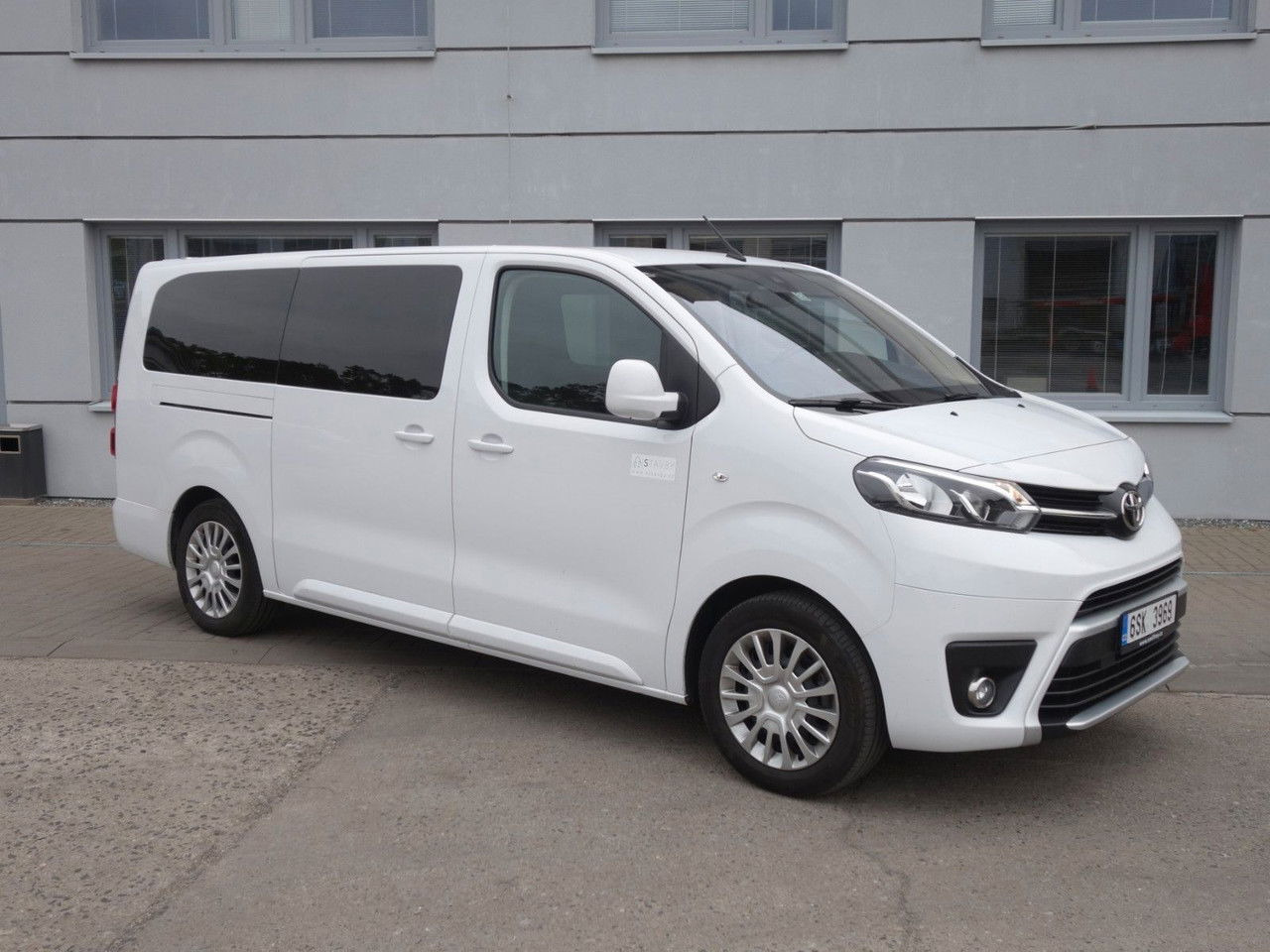 Toyota ProAce Verso L2 Shuttle Comfort - Transport persoane: Foto 4 Toyota ProAce Verso L2 Shuttle Comfort - Transport persoane: Foto 4