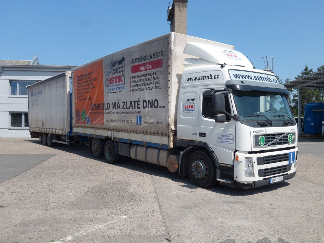 Volvo FM 380 6x2 + Panav Anhänger - Camion cu prelată: Foto 3 Volvo FM 380 6x2 + Panav Anhänger - Camion cu prelată: Foto 3
