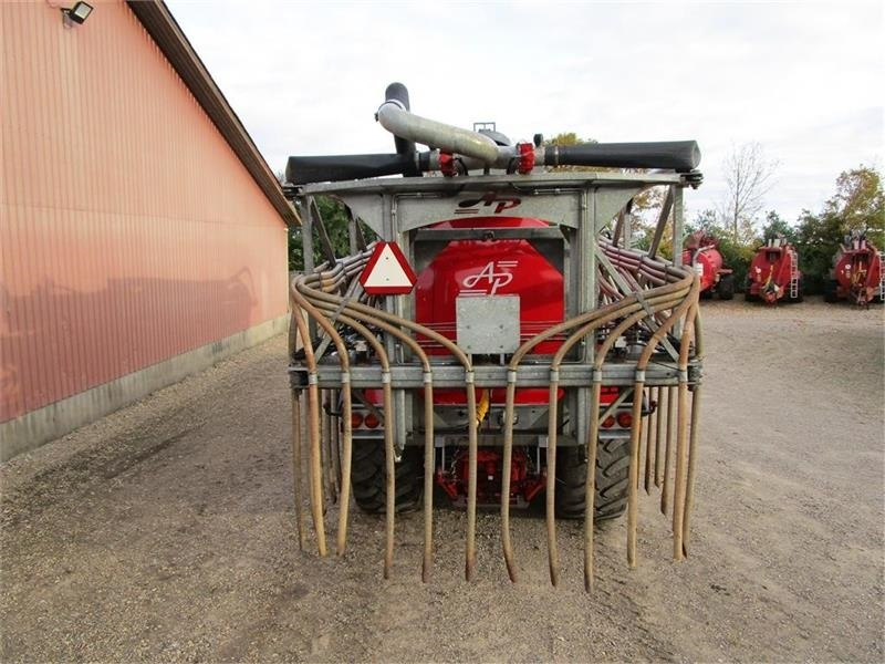 AP GV 25 - Cisternă vidanjă: Foto 5 AP GV 25 - Cisternă vidanjă: Foto 5