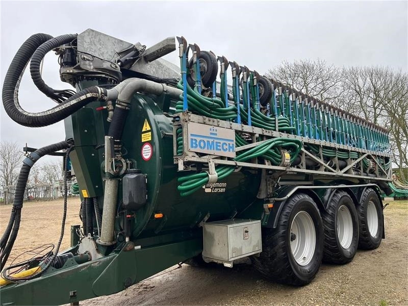 Gøma GG25 24/30 Bomeck Multi 4 XL slæbeskærsbom - Cisternă vidanjă: Foto 2 Gøma GG25 24/30 Bomeck Multi 4 XL slæbeskærsbom - Cisternă vidanjă: Foto 2