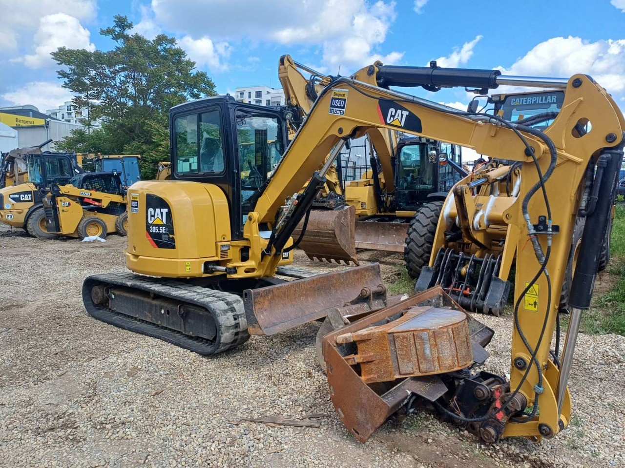 CAT 305.5E2CR - Excavator pe şenile: Foto 2 CAT 305.5E2CR - Excavator pe şenile: Foto 2