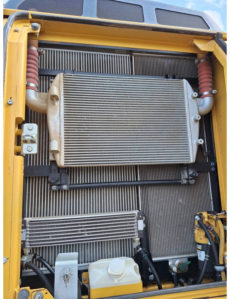 Excavator pe şenile CAT 329ELN: Foto 23 Excavator pe şenile CAT 329ELN: Foto 23