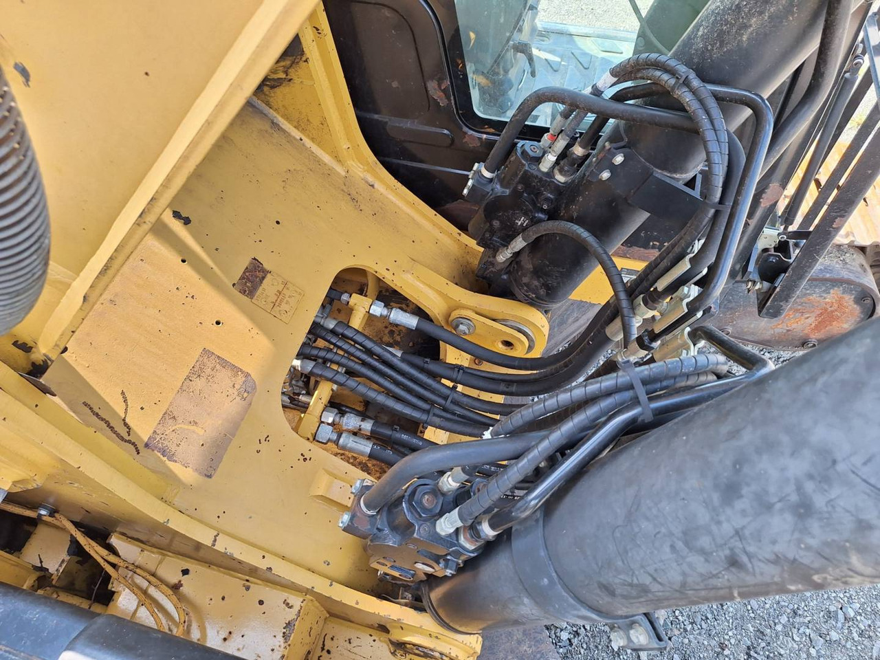 Excavator pe şenile CAT 329ELN: Foto 19 Excavator pe şenile CAT 329ELN: Foto 19