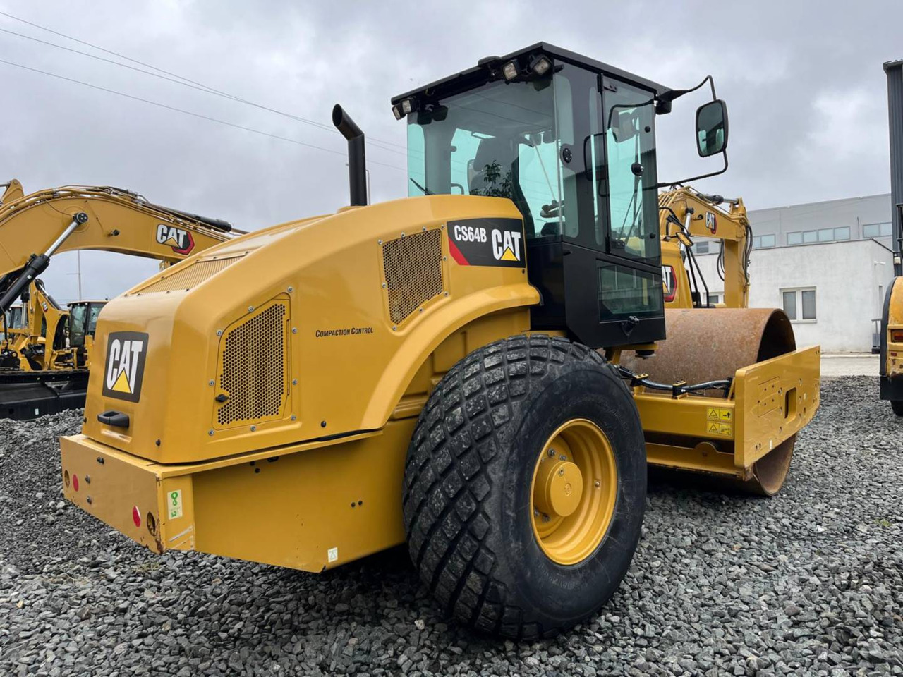 CAT CS64B - Compactor: Foto 3 CAT CS64B - Compactor: Foto 3