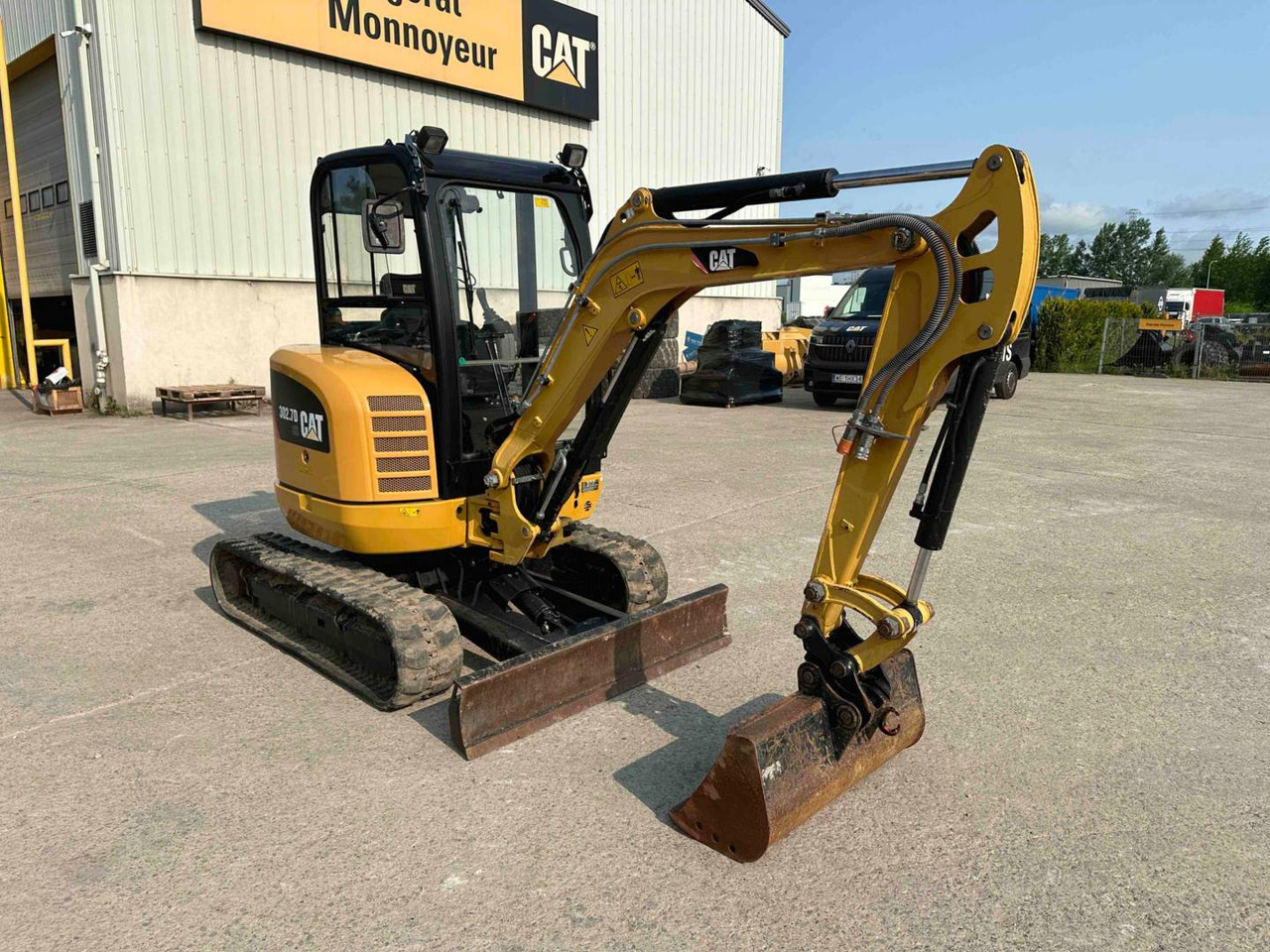 Excavator pe şenile CAT 302.7DCR: Foto 15 Excavator pe şenile CAT 302.7DCR: Foto 15