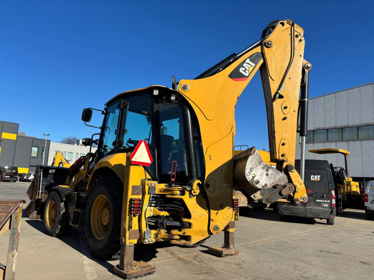 CAT 432F2 - Buldoexcavator: Foto 4 CAT 432F2 - Buldoexcavator: Foto 4