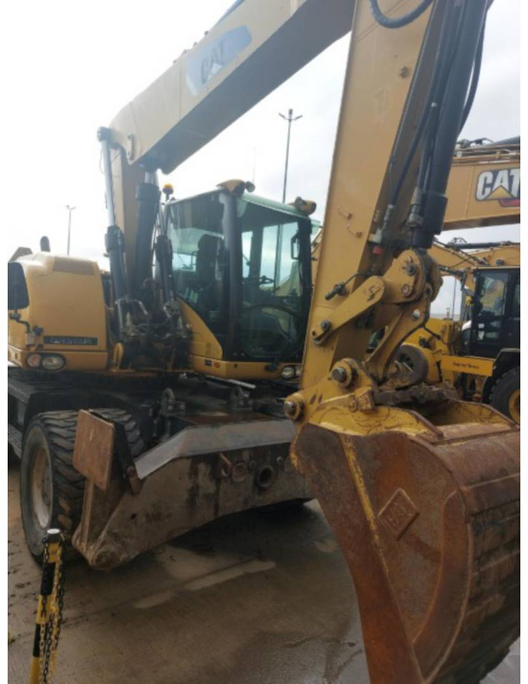 CAT M315D - Excavator pe roţi: Foto 2 CAT M315D - Excavator pe roţi: Foto 2