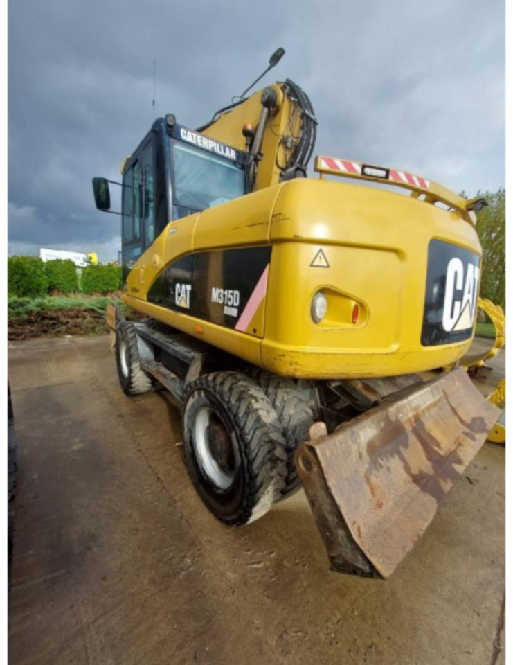 CAT M315D - Excavator pe roţi: Foto 4 CAT M315D - Excavator pe roţi: Foto 4