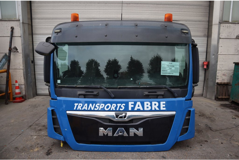 MAN F99L40 TGX XL EURO6 - Cabină și interior pentru Camion: Foto 1 MAN F99L40 TGX XL EURO6 - Cabină și interior pentru Camion: Foto 1