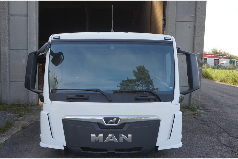 MAN TG3 NN CABINE NEW 81.60001.6003 - Cabină și interior pentru Camion: Foto 1 MAN TG3 NN CABINE NEW 81.60001.6003 - Cabină și interior pentru Camion: Foto 1