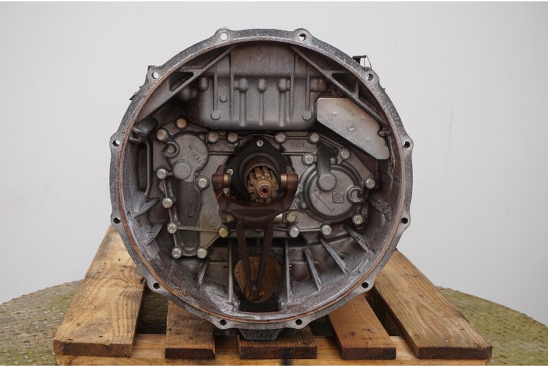 ZF 12AS2331DD+INT3  81 32004-6267 - Cutie de viteze pentru Camion: Foto 2 ZF 12AS2331DD+INT3  81 32004-6267 - Cutie de viteze pentru Camion: Foto 2