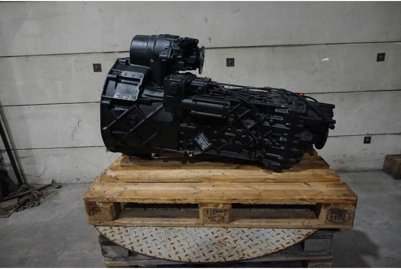 ZF 16S2322TD + NMV221 81.32004-6161 - Cutie de viteze pentru Camion: Foto 1 ZF 16S2322TD + NMV221 81.32004-6161 - Cutie de viteze pentru Camion: Foto 1