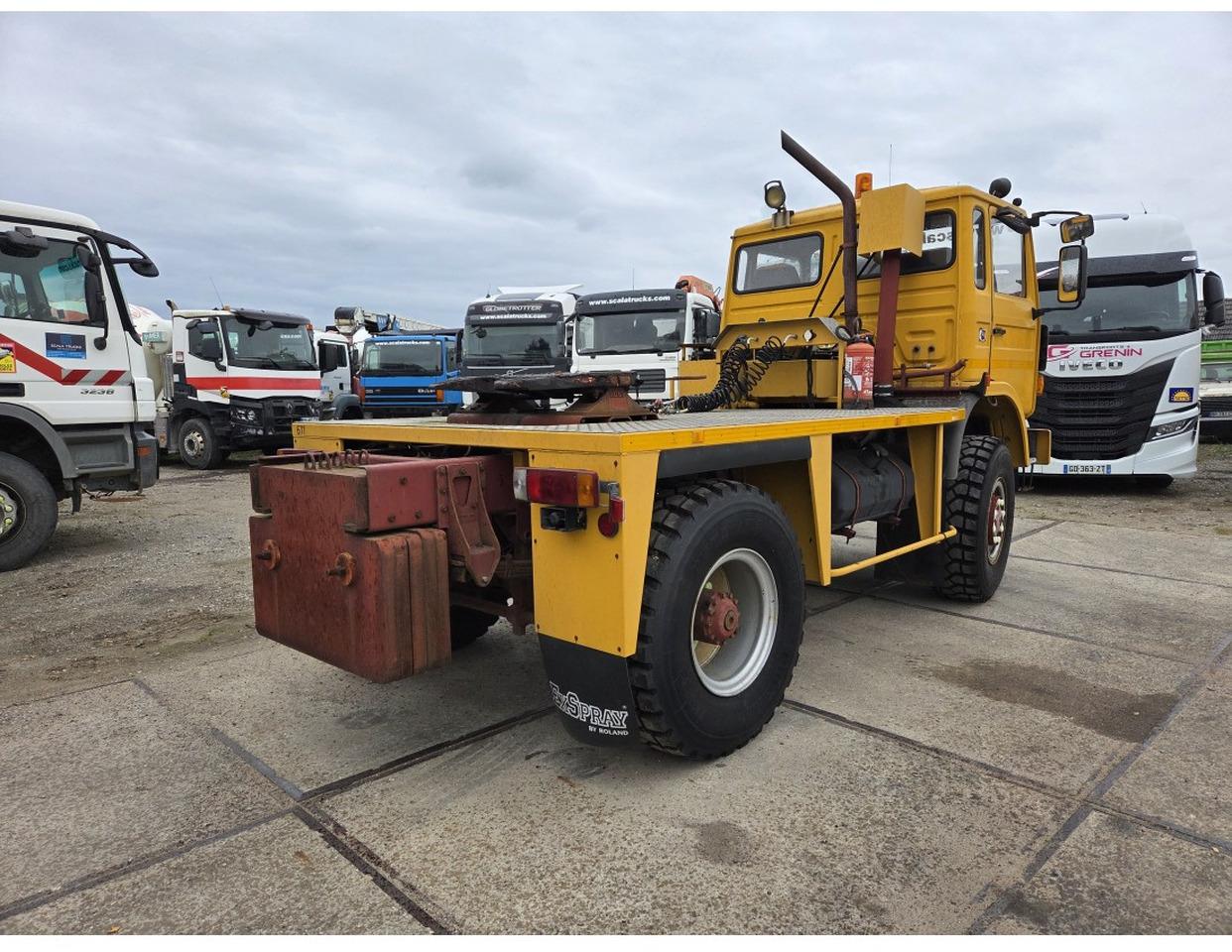 RENAULT M170 4x4 TRACTOR UNIT FULL SPRING SUSPENSION VERY LOW MILEAGE - Cap tractor: Foto 2 RENAULT M170 4x4 TRACTOR UNIT FULL SPRING SUSPENSION VERY LOW MILEAGE - Cap tractor: Foto 2