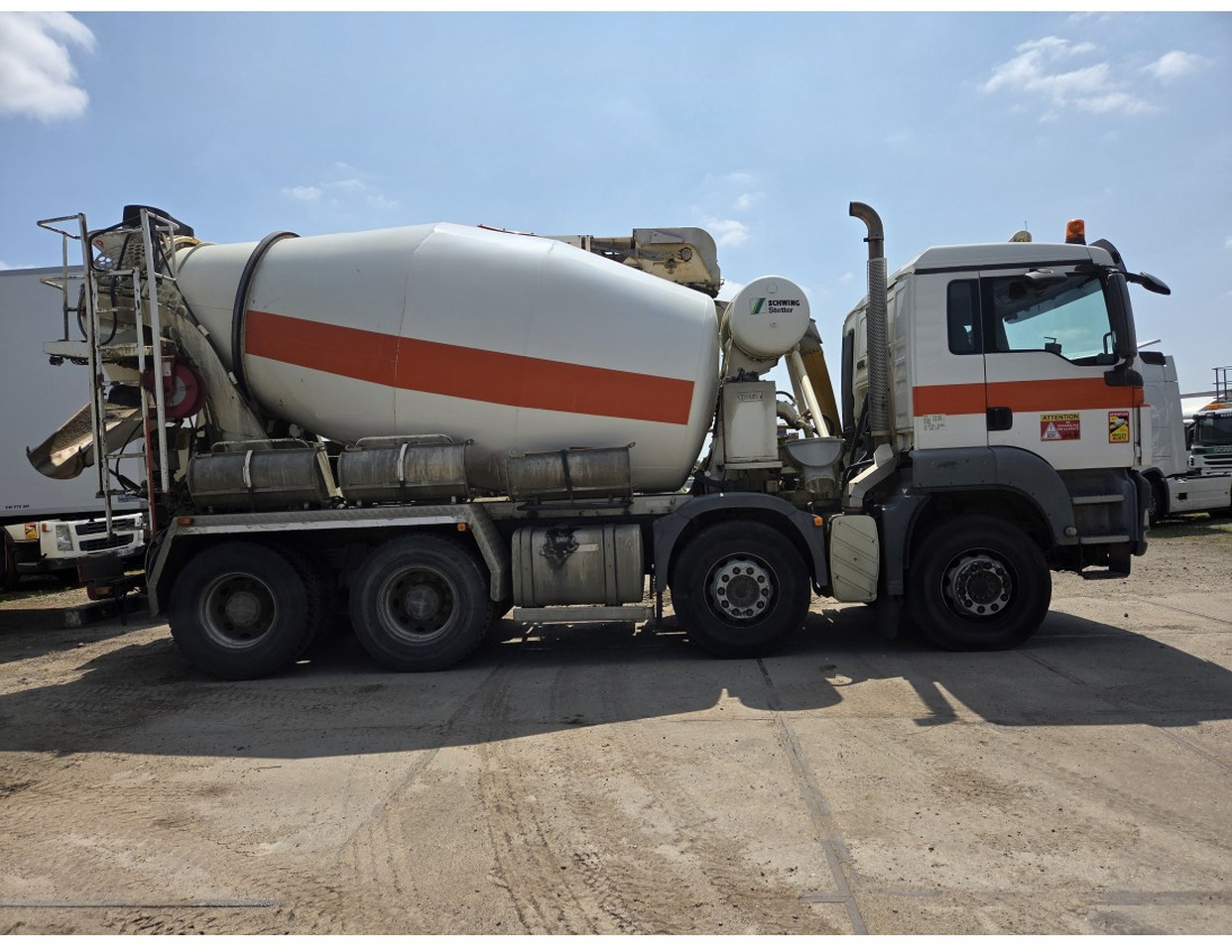 MAN TGS 35.400 8X4 Concrete Mixer Stetter Steelsuspension - Autobetonieră: Foto 4 MAN TGS 35.400 8X4 Concrete Mixer Stetter Steelsuspension - Autobetonieră: Foto 4