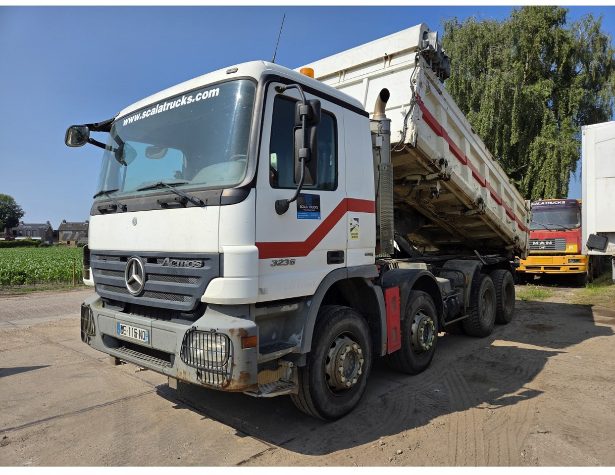 Mercedes Actros 3236 8x4 2-Side Tipper EPS Gearbox 3 Pedals - Camion basculantă: Foto 1 Mercedes Actros 3236 8x4 2-Side Tipper EPS Gearbox 3 Pedals - Camion basculantă: Foto 1