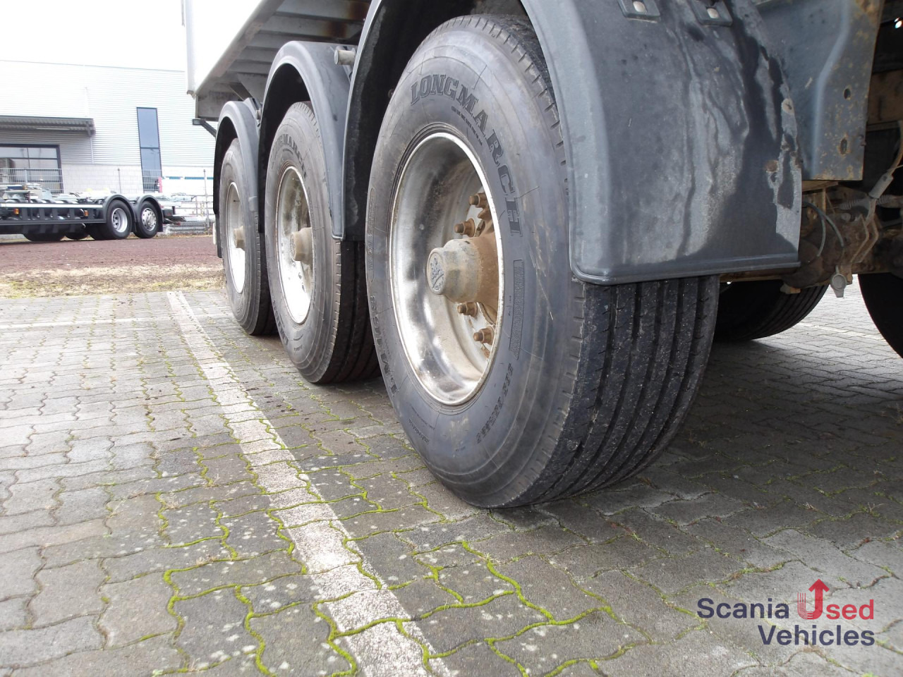 LANGENDORF SKA 24/30 - 29m³ - ALUKASTEN - LIFT - BPW - - Semiremorcă basculantă: Foto 4 LANGENDORF SKA 24/30 - 29m³ - ALUKASTEN - LIFT - BPW - - Semiremorcă basculantă: Foto 4