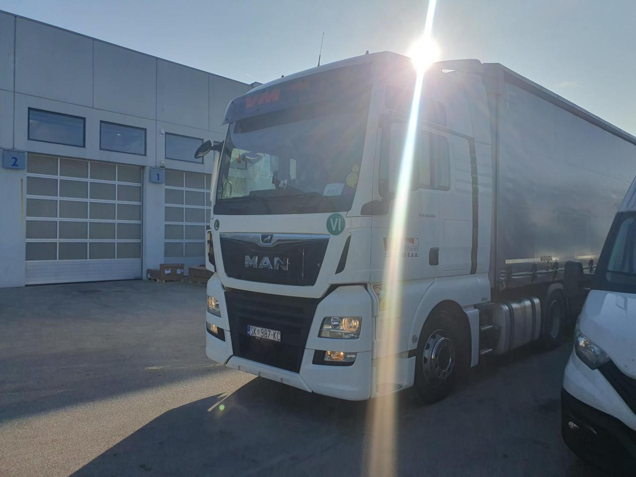 MAN TGX 18.500 - Cap tractor: Foto 1 MAN TGX 18.500 - Cap tractor: Foto 1