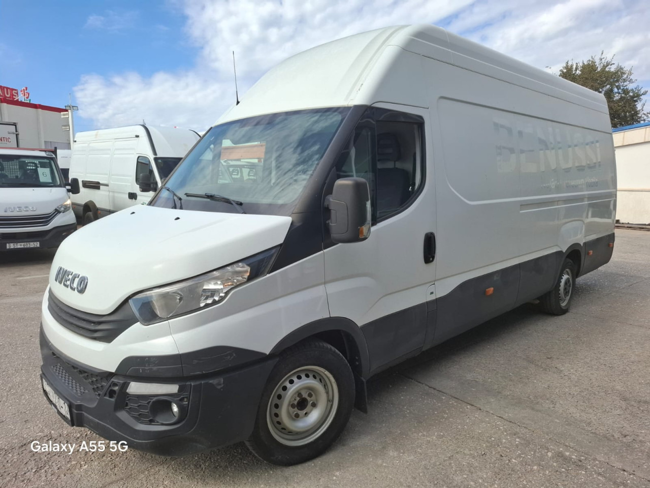 IVECO Daily 35S16V - Transport persoane: Foto 1 IVECO Daily 35S16V - Transport persoane: Foto 1