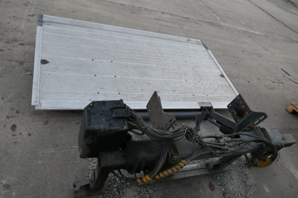 Bakgavellyft Zepro Z100-130SA - Cadru/ Şasiu pentru Camion: Foto 2 Bakgavellyft Zepro Z100-130SA - Cadru/ Şasiu pentru Camion: Foto 2
