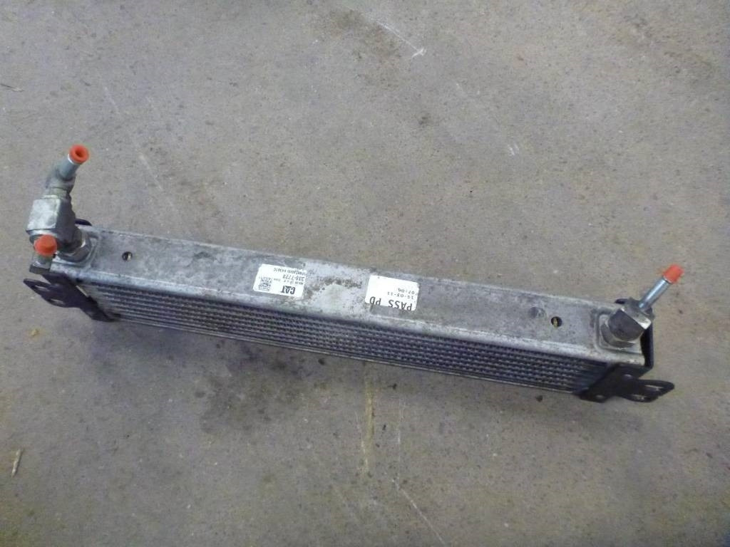 CAT 374 D Oljekylare, 338-7728 - Radiator pentru Utilaje constructii: Foto 2 CAT 374 D Oljekylare, 338-7728 - Radiator pentru Utilaje constructii: Foto 2