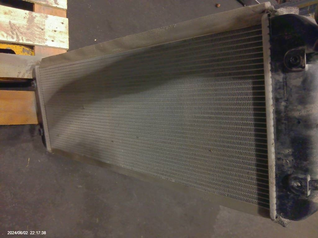 Kobelco SK140 SRLC-7 kylare YY05P00097F2 - Radiator pentru Utilaje constructii: Foto 2 Kobelco SK140 SRLC-7 kylare YY05P00097F2 - Radiator pentru Utilaje constructii: Foto 2