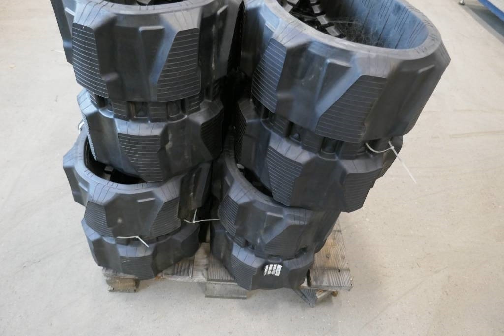 Rubber Tracks, 400x72,5x74W - Senila pentru Utilaje constructii: Foto 4 Rubber Tracks, 400x72,5x74W - Senila pentru Utilaje constructii: Foto 4