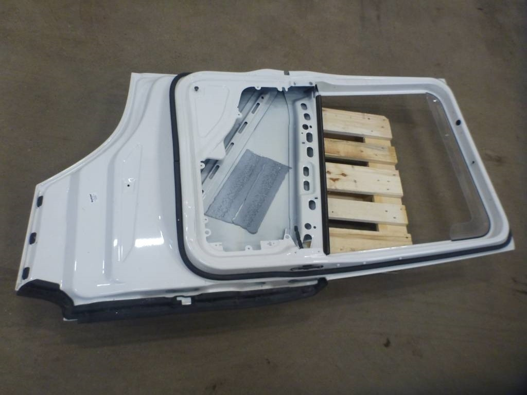 Scania Nextgen Dörr förarsida 2653996 - Cabină pentru Camion: Foto 2 Scania Nextgen Dörr förarsida 2653996 - Cabină pentru Camion: Foto 2