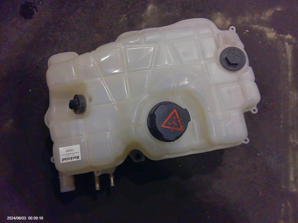 Scania R410 Expansionskärl, 2545035 - Motor pentru Camion: Foto 1 Scania R410 Expansionskärl, 2545035 - Motor pentru Camion: Foto 1