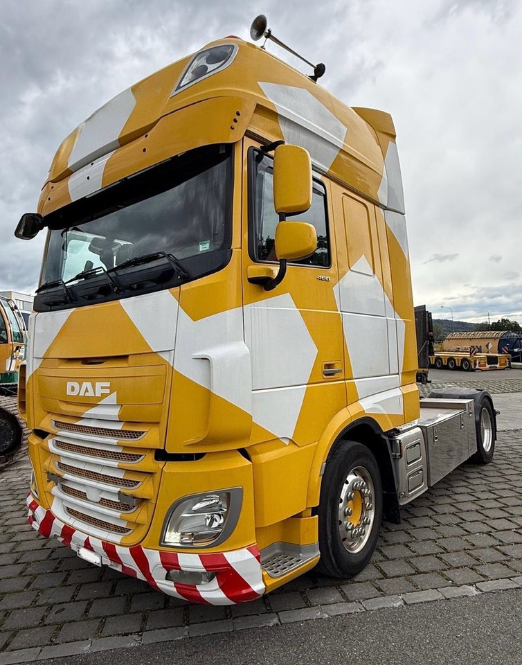 DAF XF460 4x2, Retarder, Euro 6, ALU Felgen - Cap tractor: Foto 1 DAF XF460 4x2, Retarder, Euro 6, ALU Felgen - Cap tractor: Foto 1