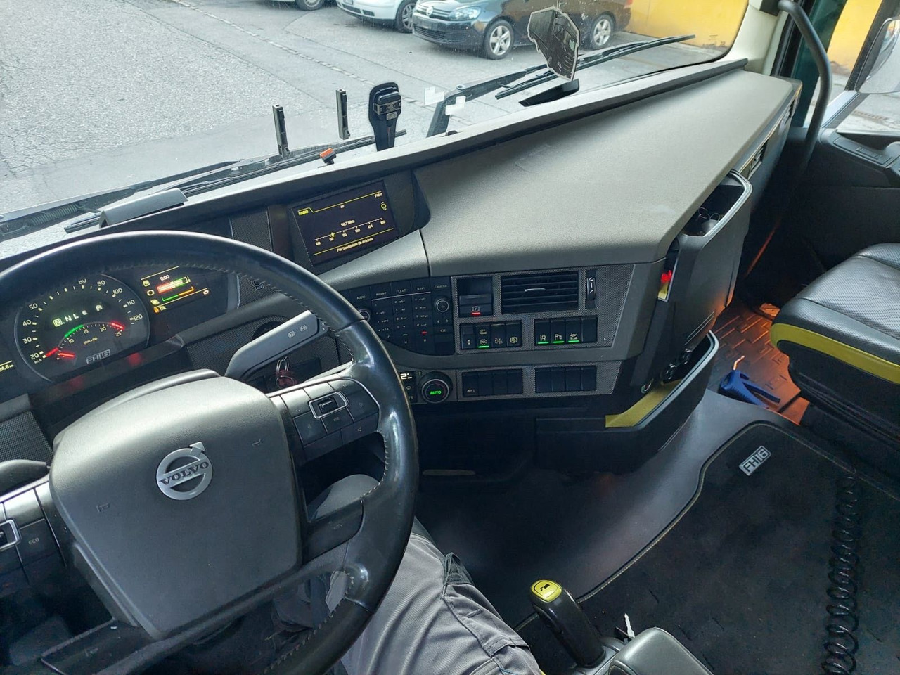 Cap tractor Volvo FH16-650 4x2, Euro 6, VEB, airbrush: Foto 10