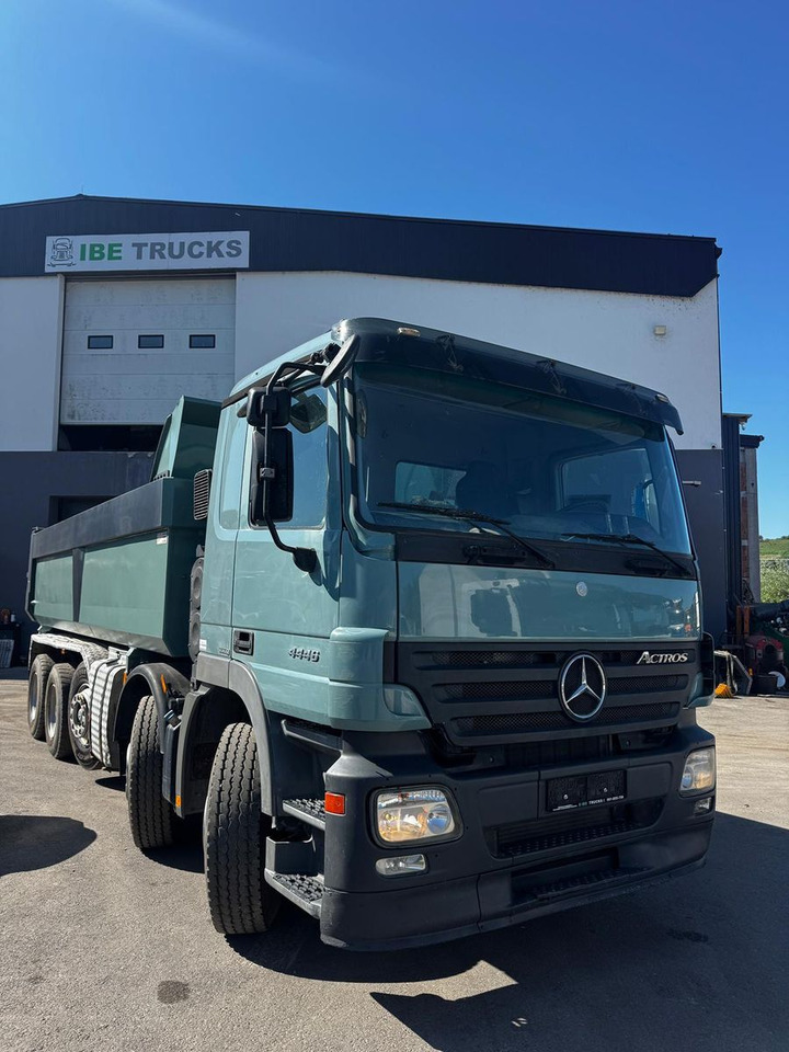 Mercedes-Benz Actros 4446 10x4, E5, MP2, EPS, Retarder - Camion basculantă: Foto 2 Mercedes-Benz Actros 4446 10x4, E5, MP2, EPS, Retarder - Camion basculantă: Foto 2