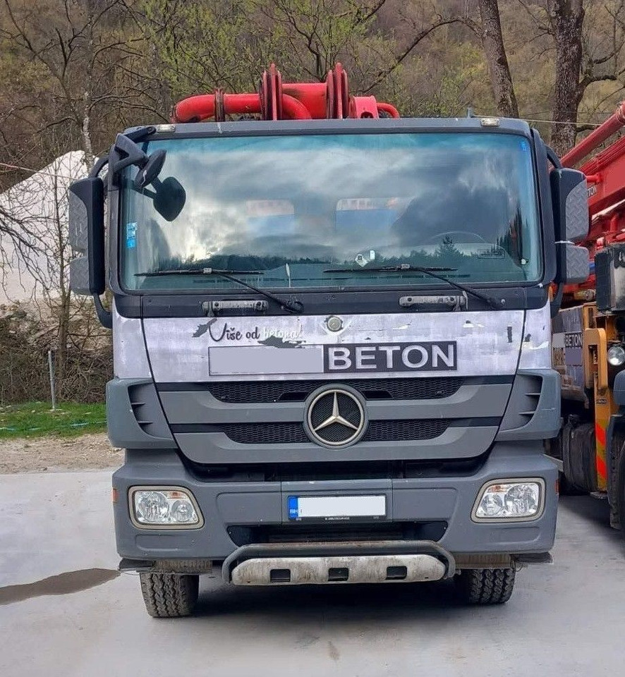 Mercedes-Benz Actros 4448 10x4, E5, MP-3, Putzmeister M46-5 - Autopompă de beton: Foto 4 Mercedes-Benz Actros 4448 10x4, E5, MP-3, Putzmeister M46-5 - Autopompă de beton: Foto 4